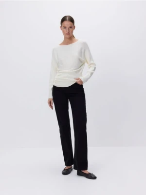 Reserved - Sweter z wiskozą - kremowy