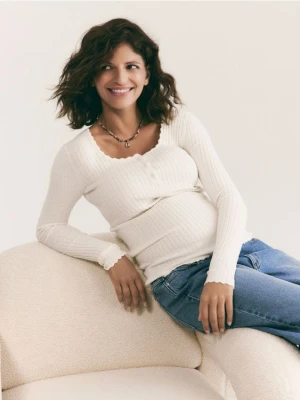 Reserved - Sweter z wiskozy - złamana biel