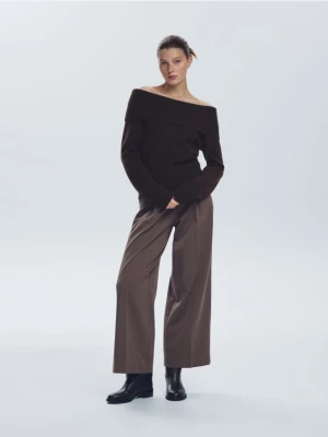 Reserved - Sweter z wykładanym golfem - brązowy