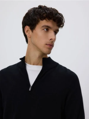 Reserved - Sweter z zapinanym golfem - czarny