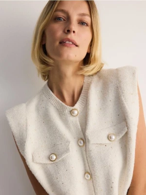 Reserved - Swetrowa kamizelka z metalizowaną nitką - złamana biel