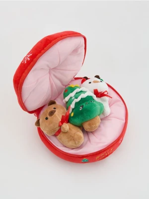 Reserved - Świąteczna poduszka z pluszakami - czerwony