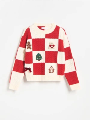 Reserved - Świąteczny sweter z naszywkami - wielobarwny