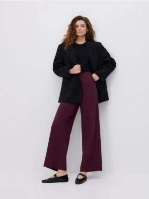 Reserved - Szerokie spodnie z kantem - burgundowy