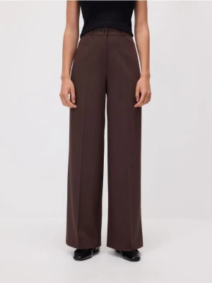 Reserved - Szerokie spodnie z kantem - ciemnobrązowy