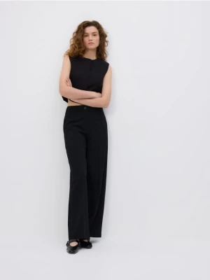 Reserved - Szerokie spodnie z kantem - czarny