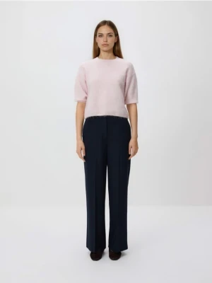 Reserved - Szerokie spodnie z kantem - granatowy