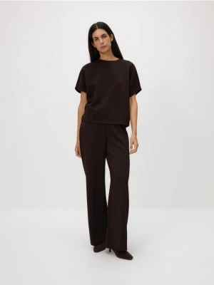 Reserved - Szerokie spodnie z metalizowaną nitką - ciemnobrązowy