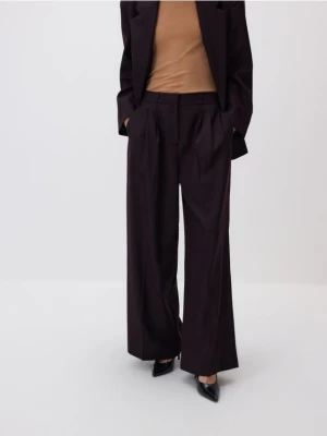 Reserved - Szerokie spodnie z wełną - bordowy