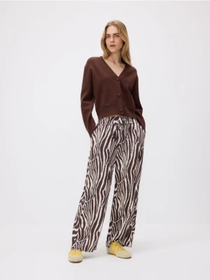 Reserved - Szerokie spodnie z wiskozy - wielobarwny