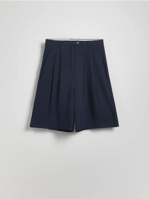 Reserved - Szorty bermudy z zakładkami - granatowy