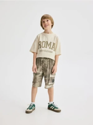 Reserved - Szorty cargo - beżowy