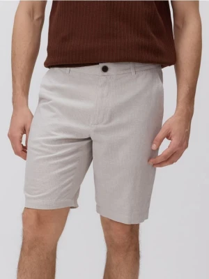 Reserved - Szorty chino regular - jasnoszary