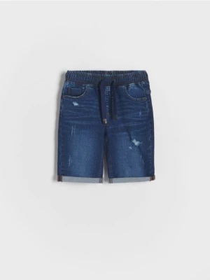 Reserved - Szorty jeansowe regular - granatowy