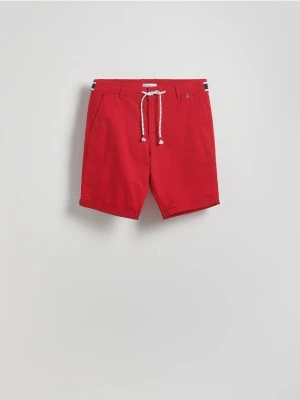 Reserved - Szorty slim fit - czerwony