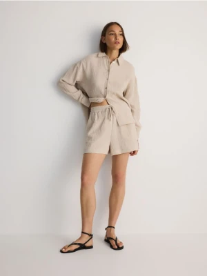 Zdjęcie produktu Reserved - Szorty z bawełnianego muślinu - beżowy