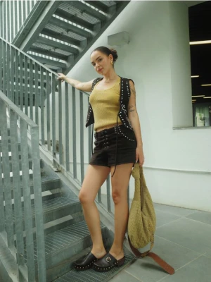 Reserved - Szorty z imitacji zamszu - ciemnobrązowy