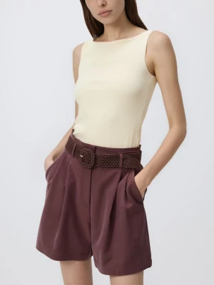Reserved - Szorty z plecionym paskiem - brązowy