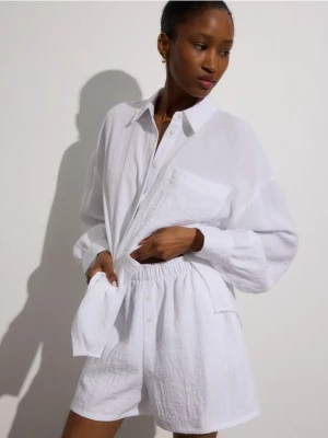 Reserved - Szorty z wiskozą - biały