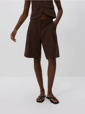 Reserved - Szorty z zakładkami - brązowy