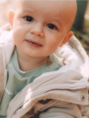 Reserved - Sztruksowa kurtka z kapturem - beżowy