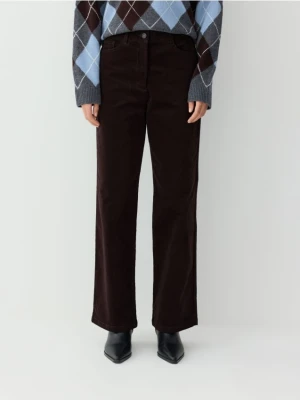 Reserved - Sztruksowe spodnie - brązowy