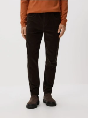 Reserved - Sztruksowe spodnie slim - ciemnobrązowy