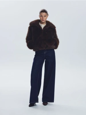 Reserved - Sztuczne futerko z kołnierzem - ciemnobrązowy