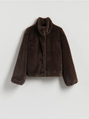 Reserved - Sztuczne futerko z wysokim kołnierzem - ciemnobrązowy
