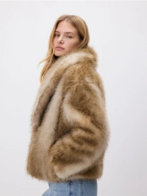 Reserved - Sztuczne futro - bursztynowy