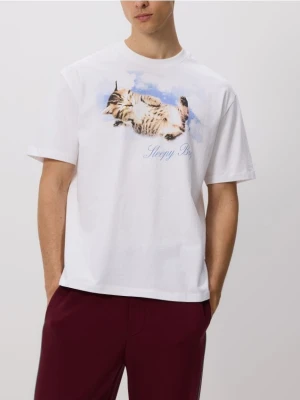 Reserved - T-shirt boxy z nadrukiem - biały