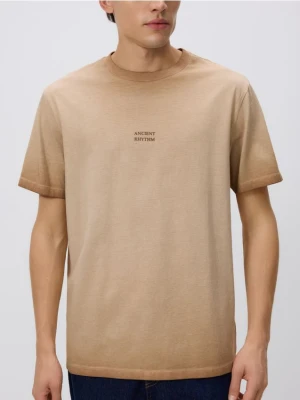 Reserved - T-shirt comfort fit - musztardowy