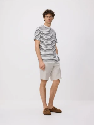 Reserved - T-shirt comfort w paski - granatowy