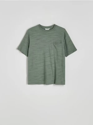 Reserved - T-shirt comfort z kieszonką - jasnozielony
