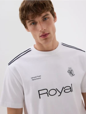 Reserved - T-shirt comfort z nadrukiem - biały