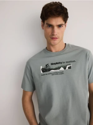 Zdjęcie produktu Reserved - T-shirt comfort z nadrukiem - jasnozielony