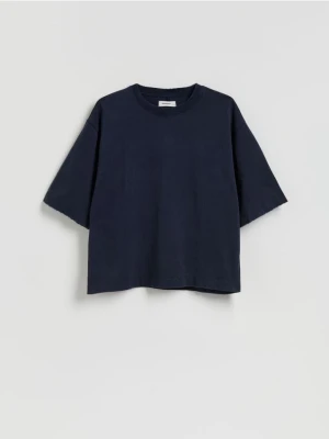 Reserved - T-shirt cropped boxy z efektem sprania - granatowy