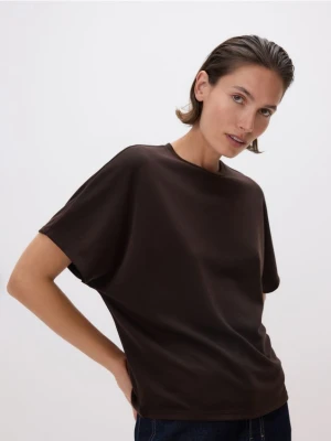 Reserved - T-shirt oversize z modalem - ciemnobrązowy