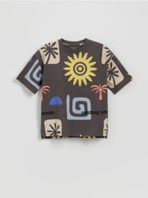 Reserved - T-shirt oversize z nadrukiem - ciemnoszary