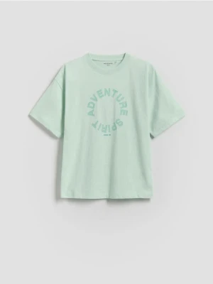 Reserved - T-shirt oversize z nadrukiem - jasnoturkusowy