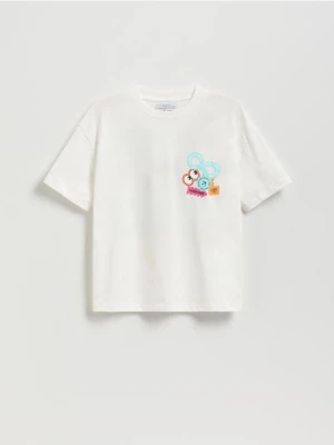 Reserved - T-shirt oversize z nadrukiem - złamana biel