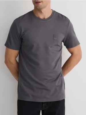 Reserved - T-shirt regular fit z aplikacją - ciemnoszary