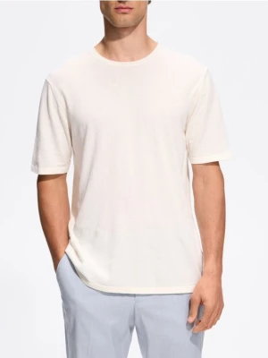 Reserved - T-shirt regular fit z lyocellem - beżowy
