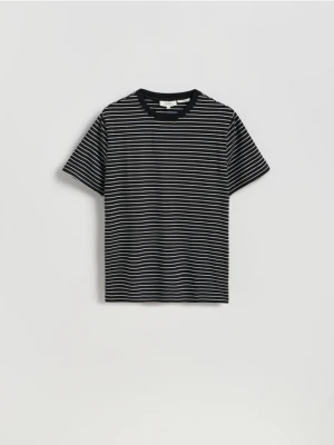 Reserved - T-shirt regular w paski - czarny