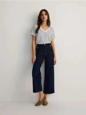 Reserved - T-shirt regular z dekotem V - wielobarwny