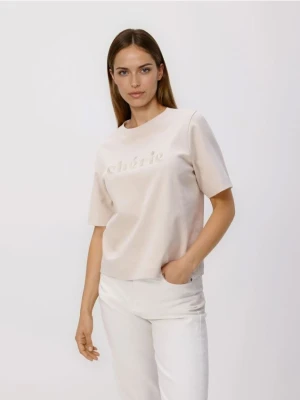 Reserved - T-shirt regular z haftem - beżowy