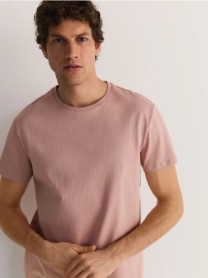 Reserved - T-shirt regular z merceryzowanej bawełny - brudny róż