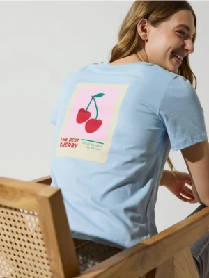 Reserved - T-shirt regular z nadrukiem na plecach - jasnoniebieski
