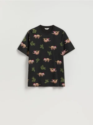 Zdjęcie produktu Reserved - T-shirt regular ze świątecznym motywem - czarny