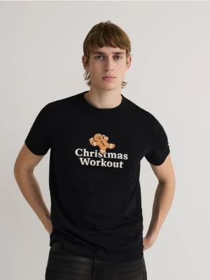 Reserved - T-shirt regular ze świątecznym nadrukiem - czarny